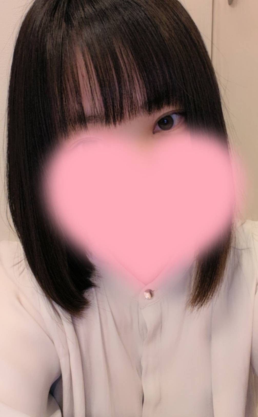 なぎ  (素人ｴｯﾁなｺﾄ好き28歳)