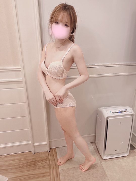 桜月めろ  (60分13千円)