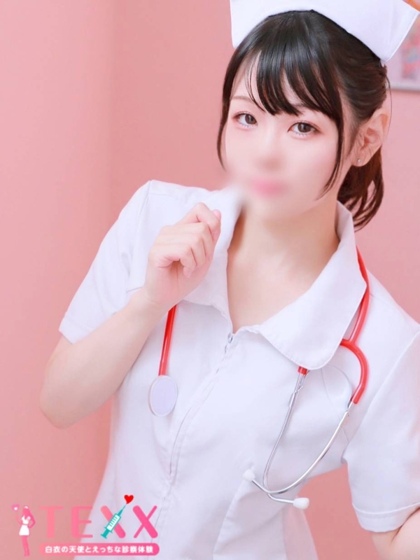 こはる  (未経験☆ロリ美乳)