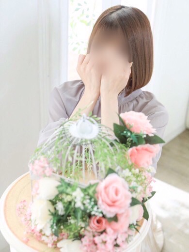 瀬梨  (激カワ正統派美女)