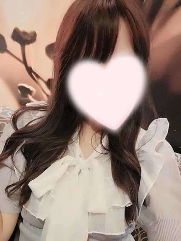 きらら  (幸せ運ぶ癒し系女子)