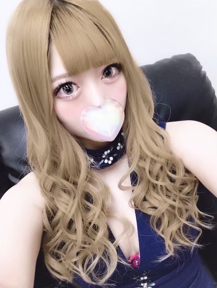 さな  (Eカップ美乳美女★)
