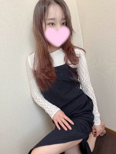 まな  (未経験日韓ハーフ美人)