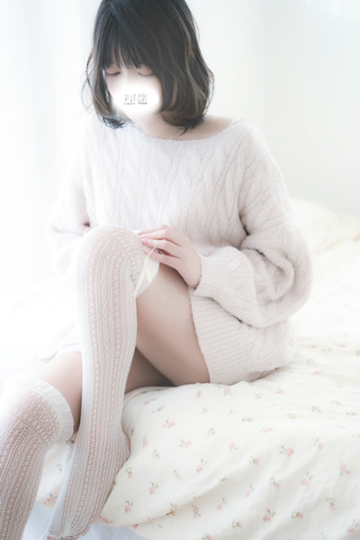 ゆか  (おっとり純粋美姫高級)
