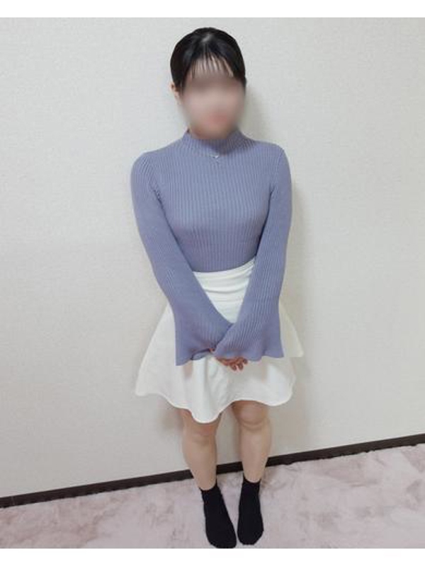 みみ  (１８歳処女JD！)