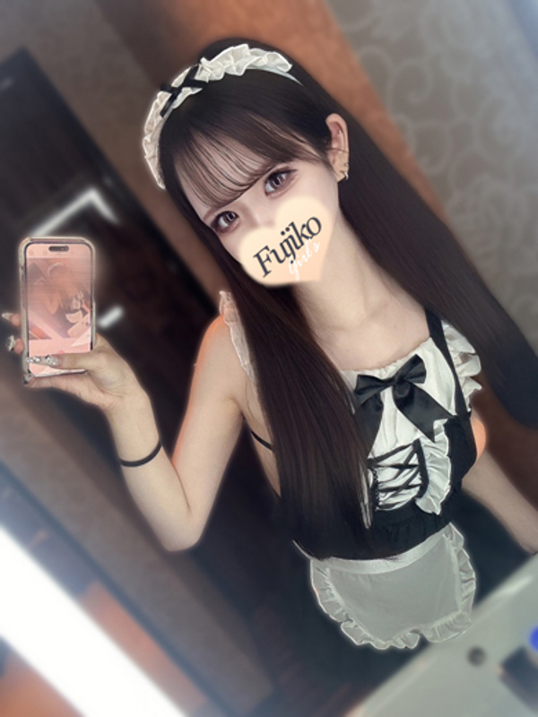 てぃな