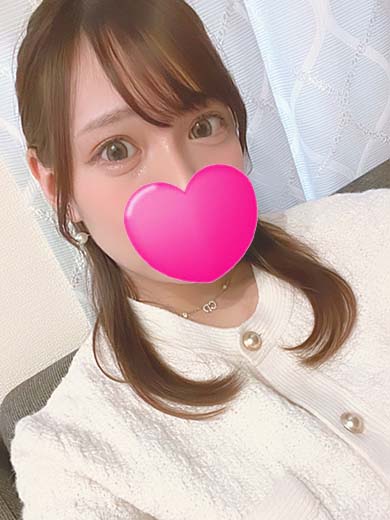 ゆいは  (Ｊカップ爆乳22歳)