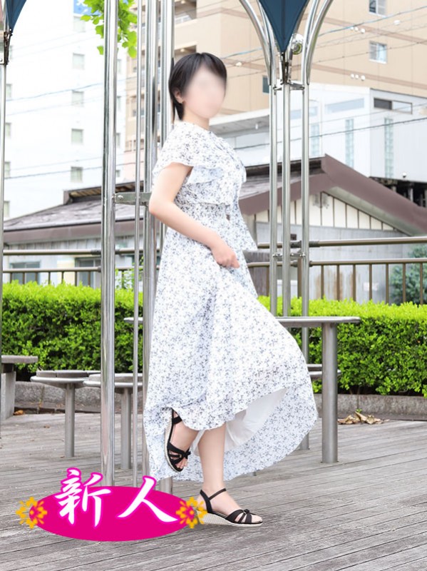 小原 れな