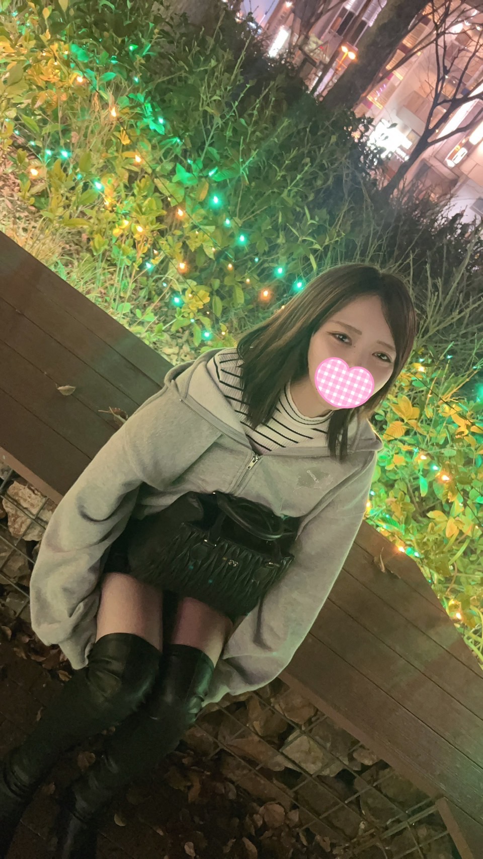 かのあ  (全身性感帯ドM大学生)