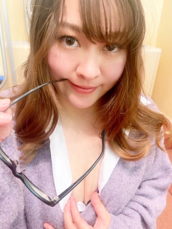 アミ  (本日体験入店♪)