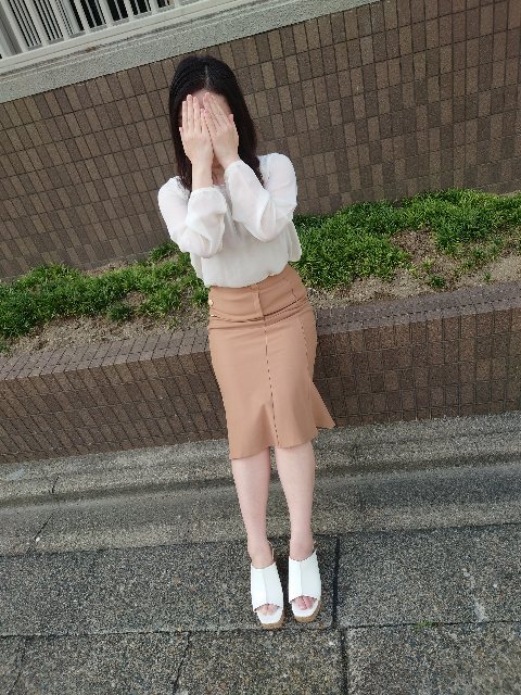 なつめ  (おっとり清楚な熟女)