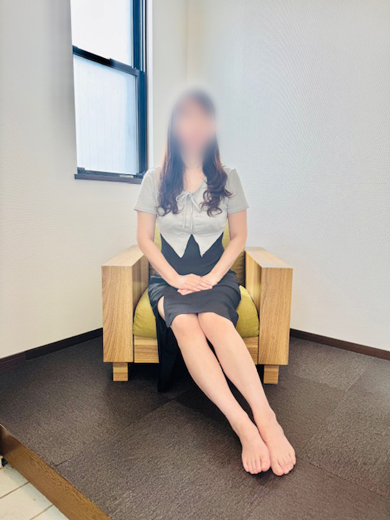 千里子  (おっとり癒し系奥様！)