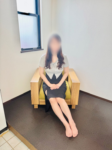 千里子  (おっとり癒し系奥様！)