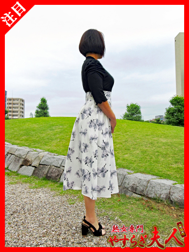 青山涼香  (元〇〇員性欲旺盛熟女)
