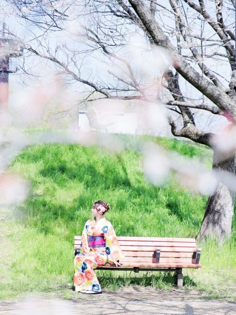ひなの  (史上最高峰究極美少女)