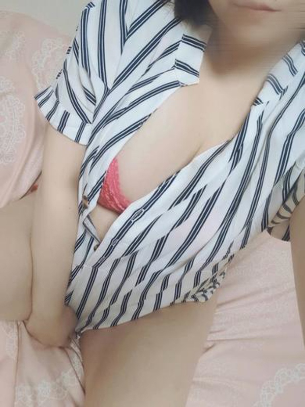 ゆうな  (高身長美人☆未経験)