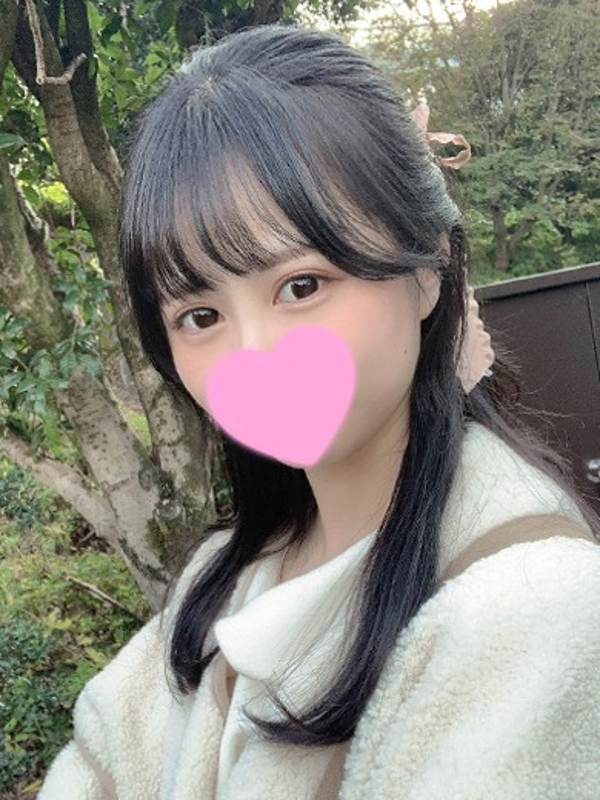 あみ  (完全ロリアイドル)