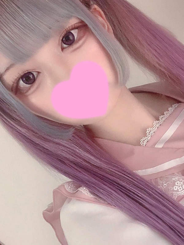 はじめ  (激カワ激エロIカップ)