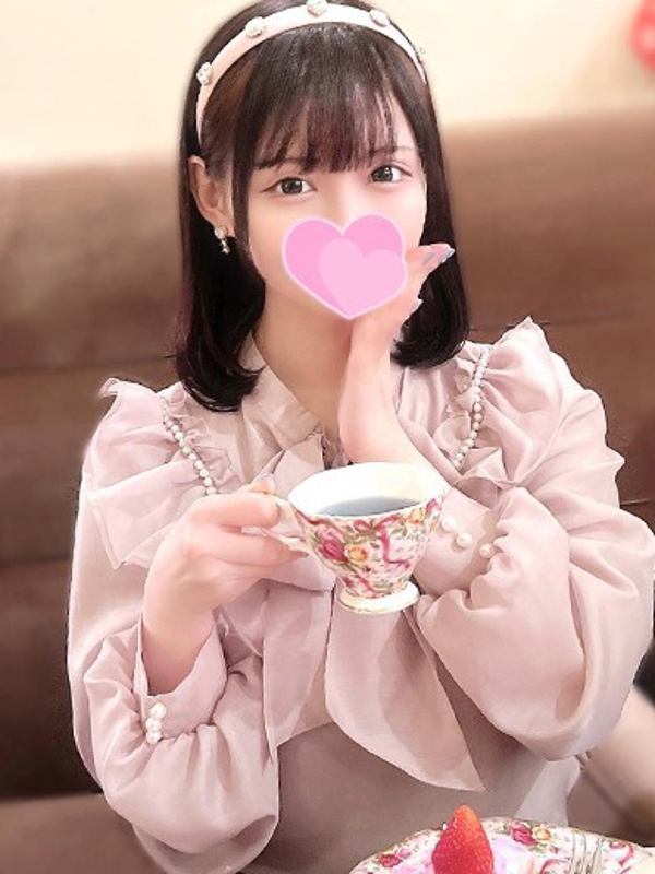れな  (18歳の業界未経験)