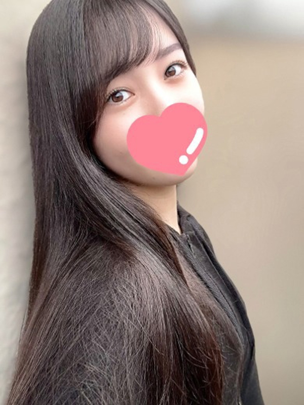 ちさ  (女子アナ級美女)