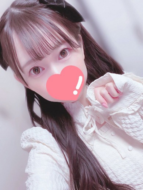 なほ  (実はヤリたい美少女)