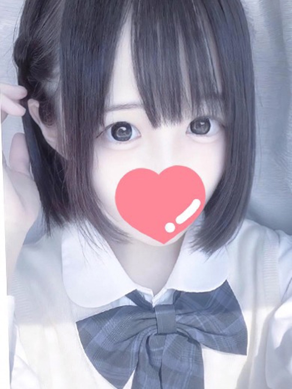 らんこ  (黒髪18歳素人)