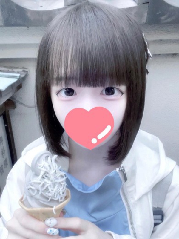 らんこ  (黒髪18歳素人)