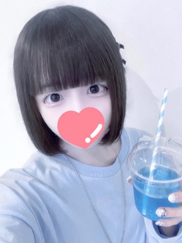 らんこ  (黒髪18歳素人)