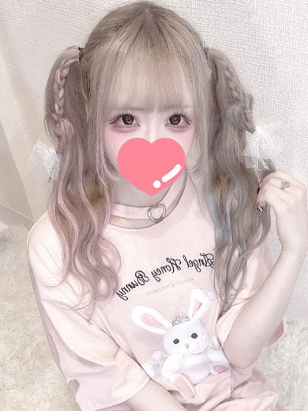 りかこ  (激カワ女子大生)