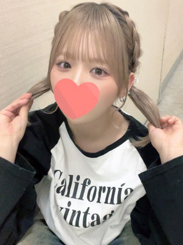 りの  (Hなロリ顔現役学生)