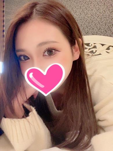 ゆいか🌈本日体験　Ｆ乳エロ美女  (❤️パイずり愛嬌抜群)