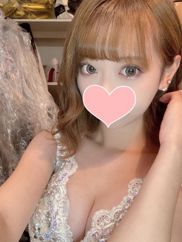 けいみ  (中〇し大好き淫乱美女)