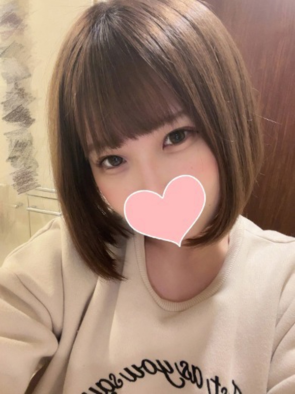 せりな  (潮吹き大好きロリっ子)