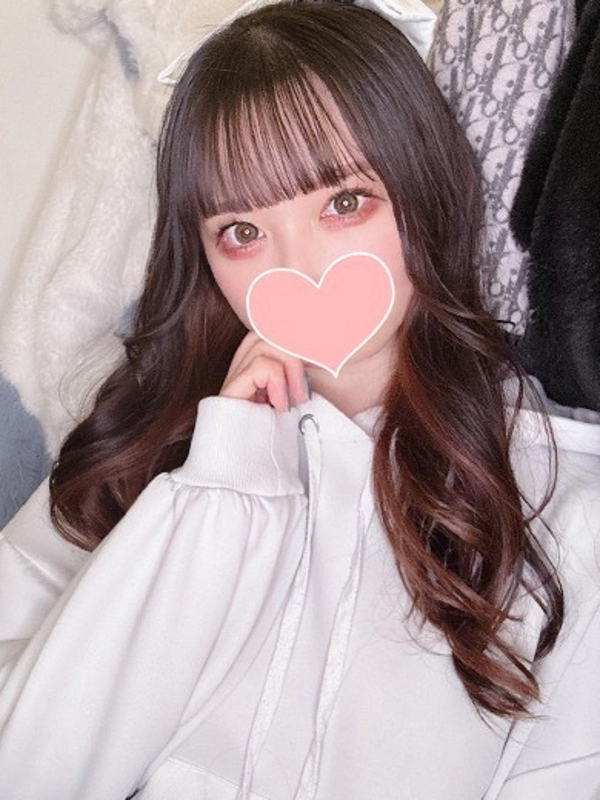 ちはる  (イラマ大好き清楚美女)