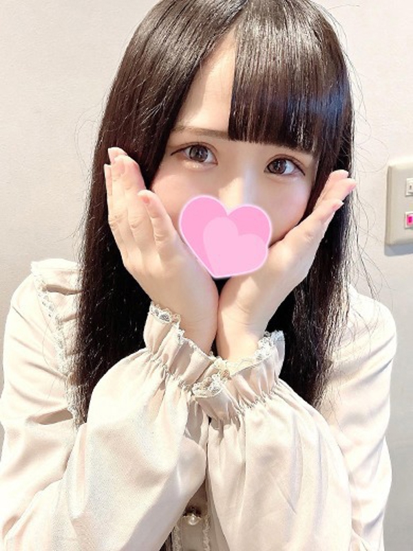 つばき  (清楚ロリヤリマン少女)