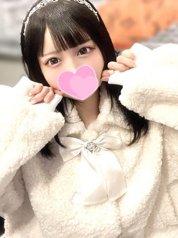 れな  (18歳の業界未経験)