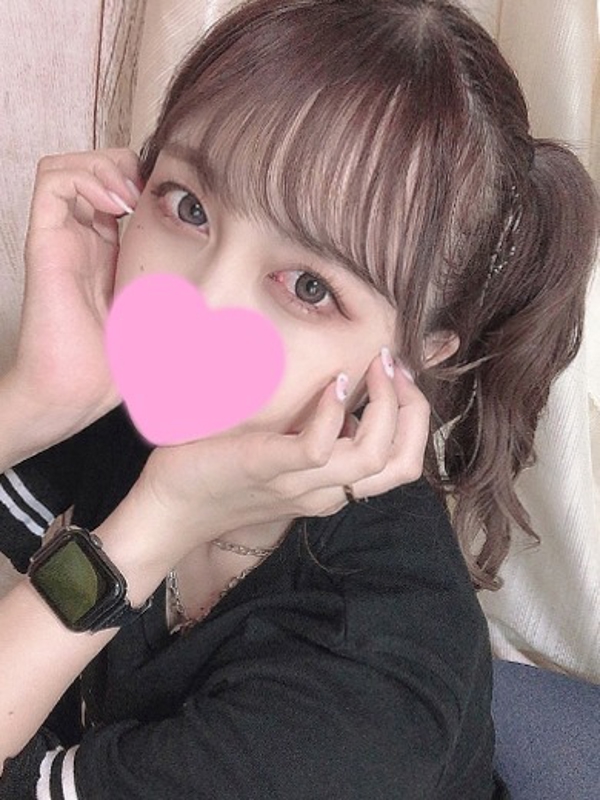 えま  (勝手にオフパコ美少女)