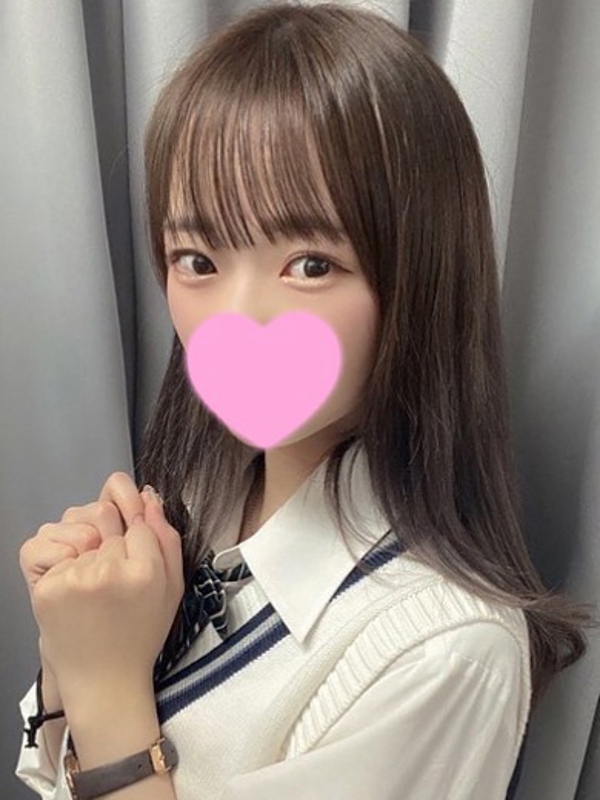 ひな  (イキまくり敏感美少女)