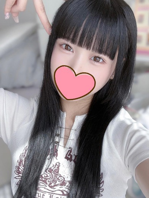 えり  (性欲爆発ヤリマン美女)