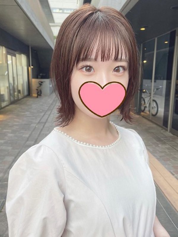 ちい  (正常位大好きロリ巨乳)
