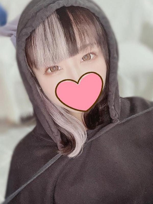 りいな  (ハ〇潮確定！ロリっ娘)