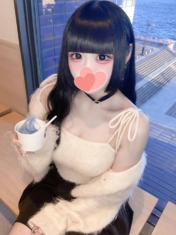 ひなた  (性欲大爆発ロリ巨乳)