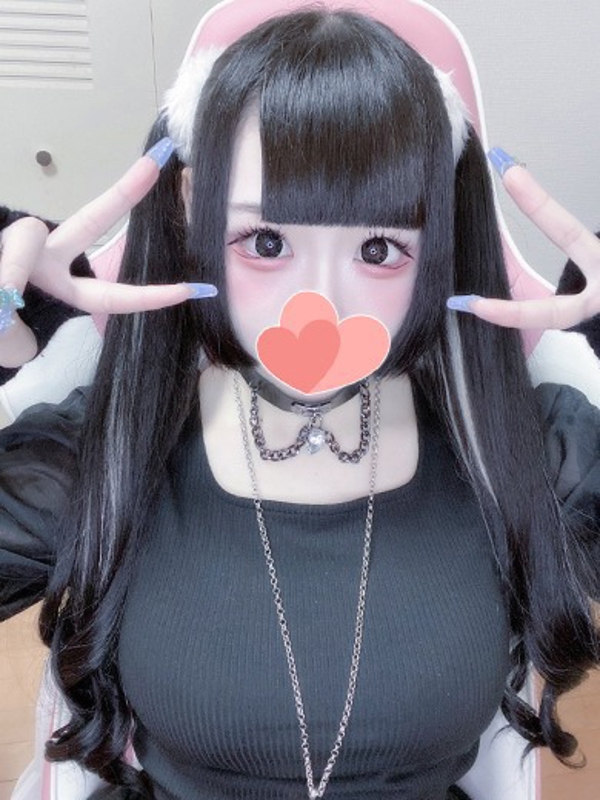 ひなた  (性欲大爆発ロリ巨乳)