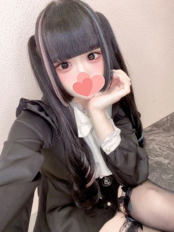 ひなた  (性欲大爆発ロリ巨乳)