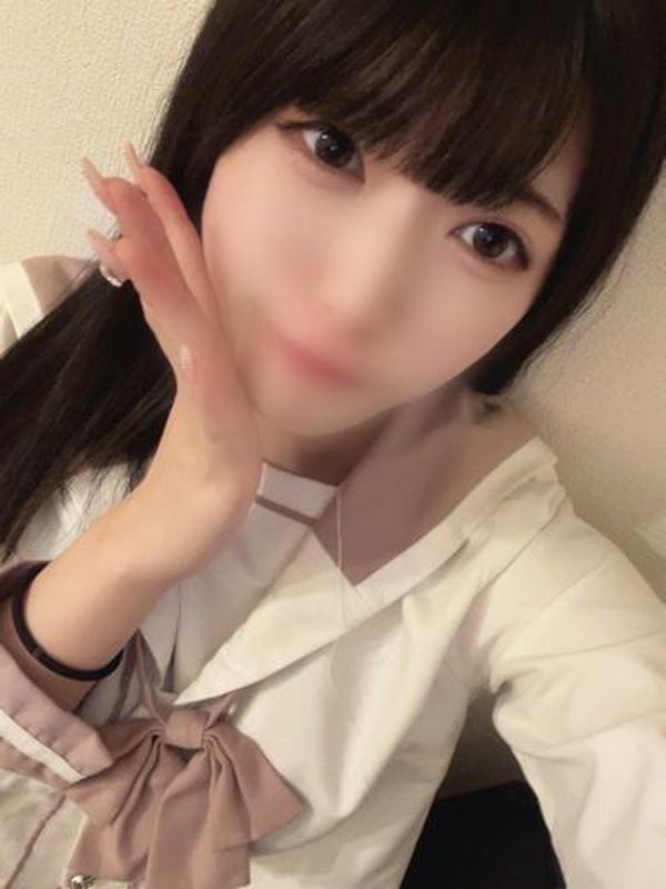 みい