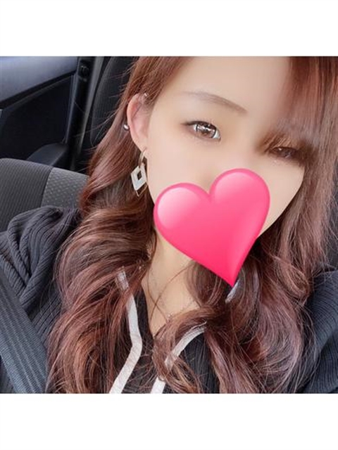 あいな♡色白つるつる柔肌