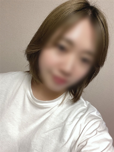 まこ  (未経験素人大人目OL)