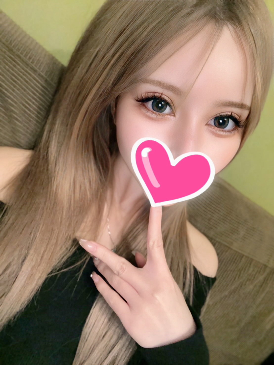 アリス🌈岐阜最高峰ＳＳＳ級現役キャバ嬢美少女  (🩷Ｅ乳現役キャバ嬢)