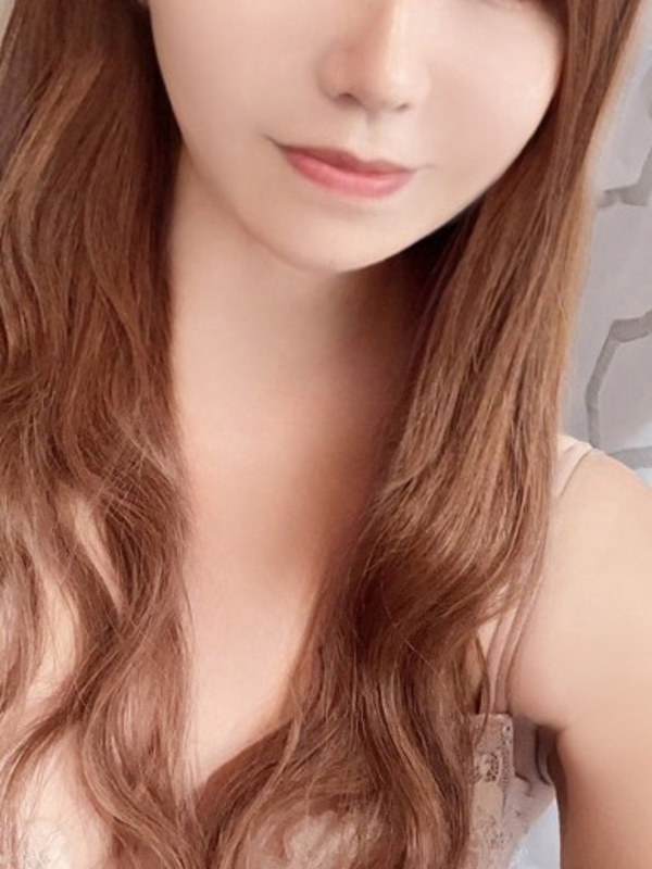 マユ