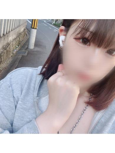 るあ  (スタイル◎童顔素人OL)